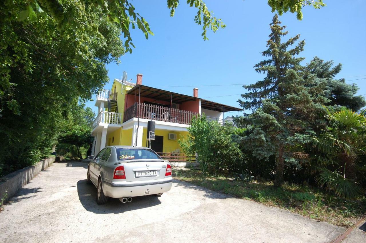 Apartments Juric By El-Pi Tours Njivice Exterior photo